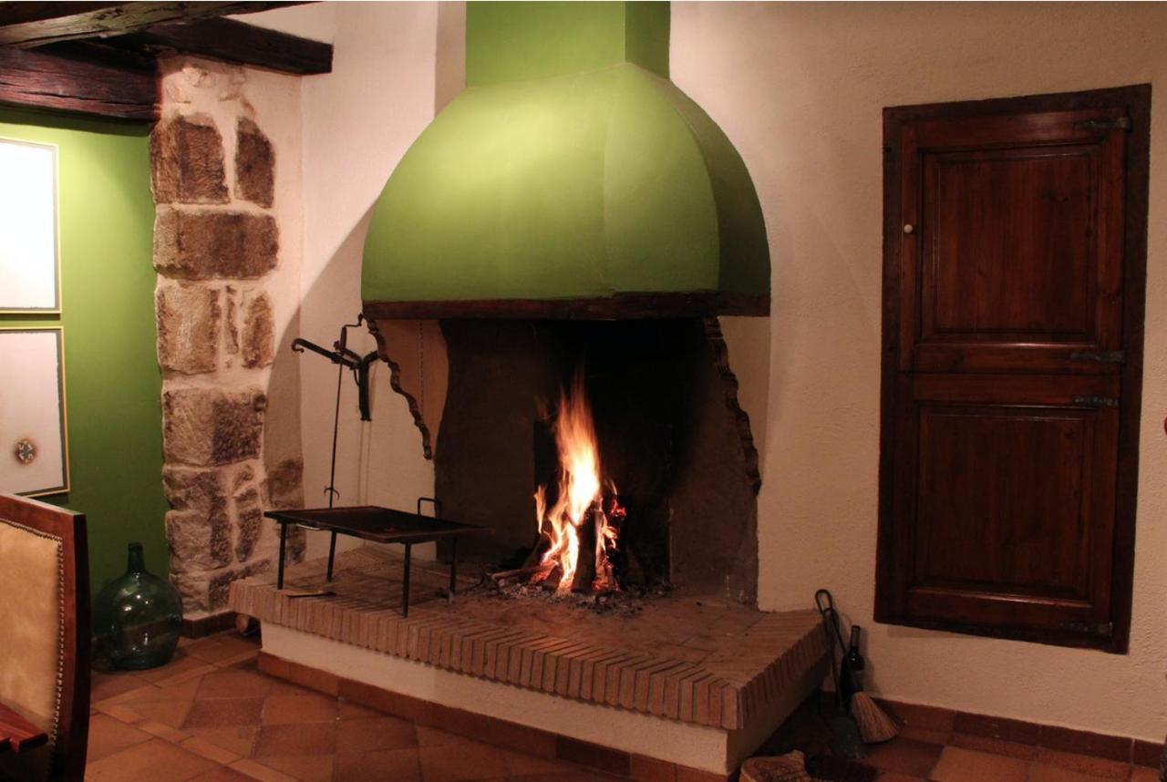 Casa Rumbet Horta de Sant Joan Luaran gambar